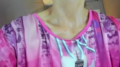 Laura Sofia online show from 6, 2, 2026