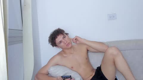 Laureent online show from 29, 1, 2025