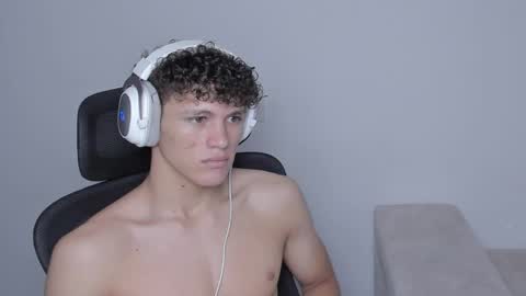 Laureent online show from 22, 9, 2025