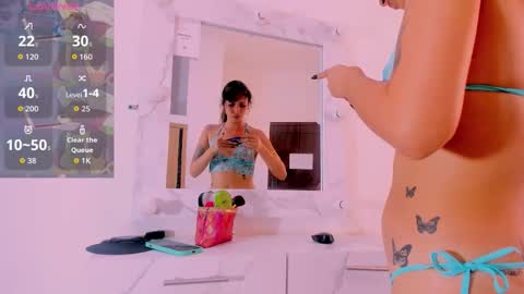 Snapshot of laurem_paulette chatting on 22, 11, 2025 Laurem online show from 22, 11, 2025