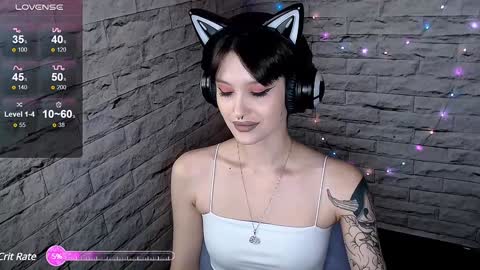 Snapshot of lauren_raquel chatting on 10, 12, 2024 Eva online show from 10, 12, 2024