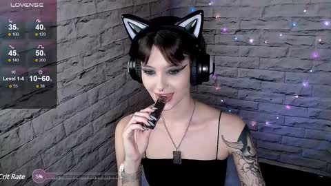 Snapshot of lauren_raquel chatting on 25, 1, 2025 Eva online show from 25, 1, 2025