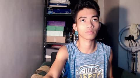 laurence_cuttieguyhere online show from 8, 7, 2026