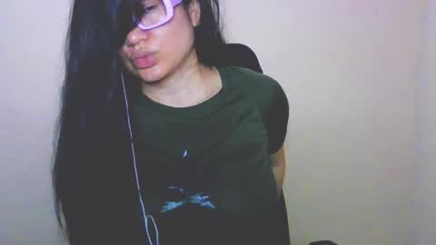 onlyfan laureng7 - 7 laureng2 online show from 28, 3, 2026