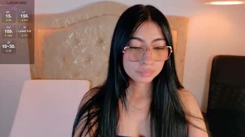 laurenn_smitth online show from 20, 10, 2025