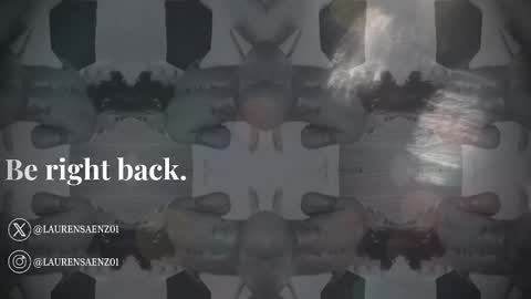 Lauren Saenz online show from 27, 1, 2025