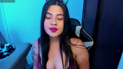Snapshot of laurenth_foxy chatting on 17, 2, 2026 lau online show from 17, 2, 2026