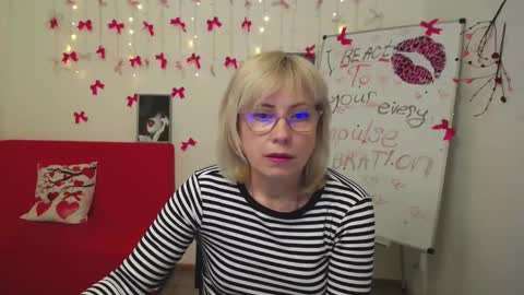 Lauren online show from 10, 3, 2026