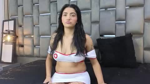 Snapshot of lauri_thx chatting on 19, 12, 2025 lauri_thx online show from 19, 12, 2025