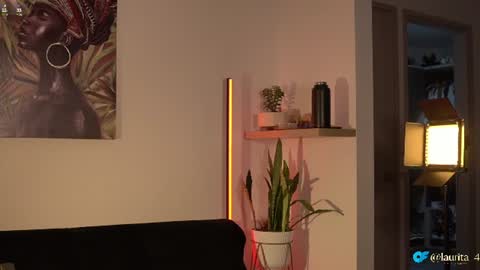 laurita_4 online show from 8, 7, 2026