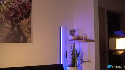 laurita_4 online show from 11, 7, 2026