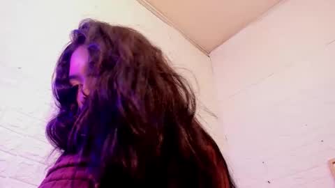 Laury and Narem online show from 11, 2, 2026