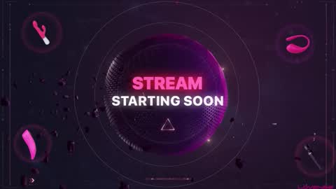 Snapshot of laurynrox chatting on 2, 3, 2026 Lauryn Roxx online show from 2, 3, 2026