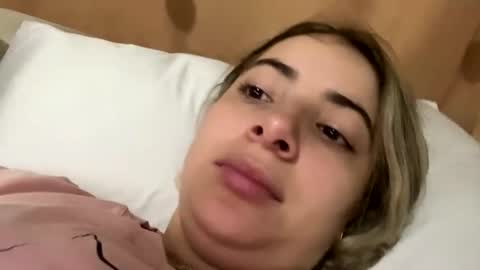 Snapshot of lauu_g chatting on 22, 12, 2024 Lauu G online show from 22, 12, 2024