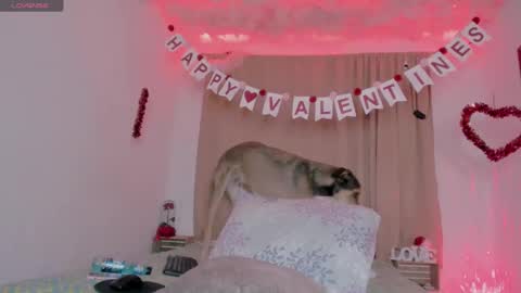 Snapshot of lauu_g chatting on 4, 2, 2025 Lauu G online show from 4, 2, 2025