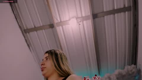 Snapshot of lauu_g chatting on 22, 2, 2025 Lauu G online show from 22, 2, 2025