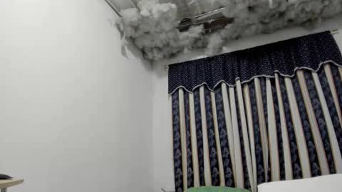 Snapshot of lauu_g chatting on 5, 2, 2026 Lauu G online show from 5, 2, 2026