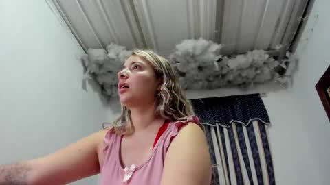 Snapshot of lauu_g chatting on 12, 2, 2026 Lauu G online show from 12, 2, 2026