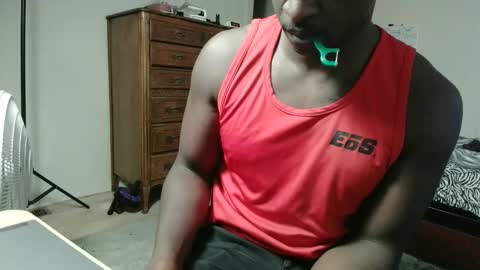 Snapshot of lavanderbrown chatting on 16, 10, 2025 lavanderbrown online show from 16, 10, 2025