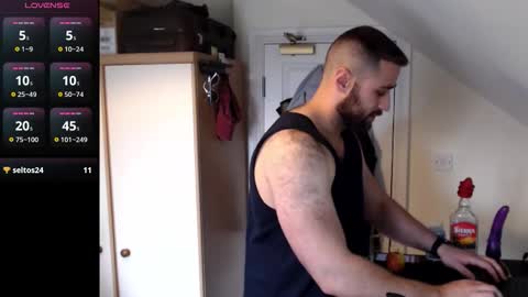 Snapshot of lawyerstud chatting on 9, 10, 2025 lawyerstud online show from 9, 10, 2025