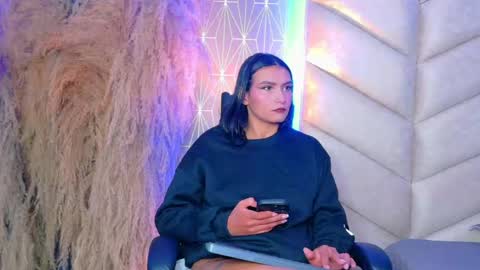 Snapshot of layadoll chatting on 21, 10, 2025 laya online show from 21, 10, 2025