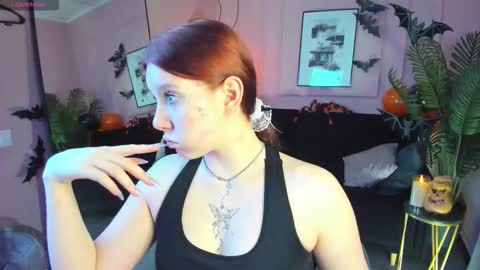 layla_glam online show from 3, 11, 2025