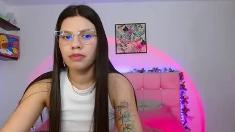 Lia and Rachel online show from 1, 2, 2026