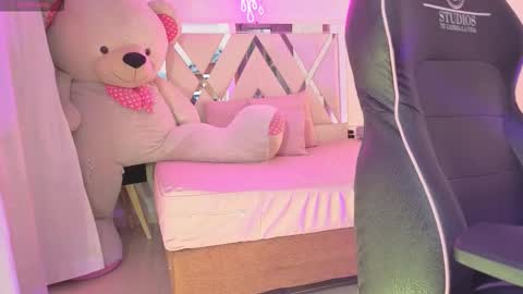 laylafoxy_tay online show from 23, 12, 2025