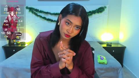 Layla Taylor online show from 15, 12, 2024