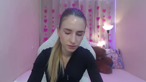 Snapshot of laymablast chatting on 9, 2, 2026 laymablast online show from 9, 2, 2026