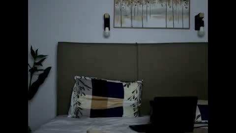 Snapshot of lazaroulis chatting on 11, 10, 2025 lazaroulis online show from 11, 10, 2025