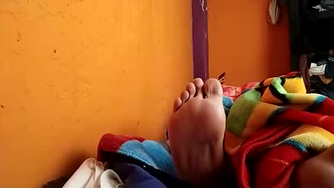 Snapshot of lazyebone chatting on 3, 11, 2025 lazyebone online show from 3, 11, 2025