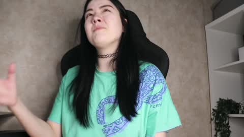 Snapshot of lazynut chatting on 4, 1, 2025 Lisa online show from 4, 1, 2025