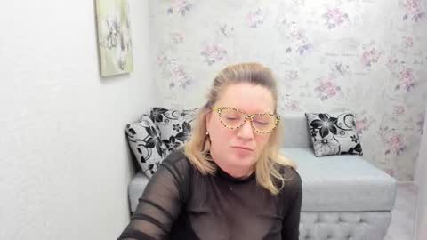 Snapshot of lea_fruit chatting on 18, 1, 2025 Lea online show from 18, 1, 2025