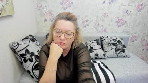 Snapshot of lea_fruit chatting on 19, 1, 2025 Lea online show from 19, 1, 2025