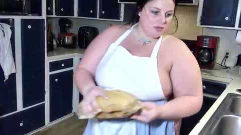 Leah jewel online show from 15, 4, 2026