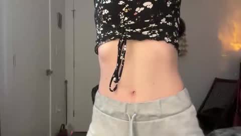 Leah Sparkles online show from 18, 2, 2026