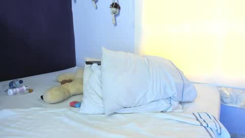 Hey Im Lea online show from 14, 4, 2026