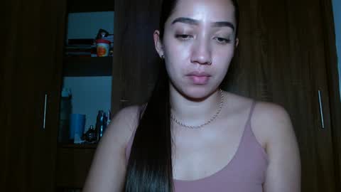 Snapshot of leanaalhub chatting on 19, 12, 2024 leanaalhub online show from 19, 12, 2024