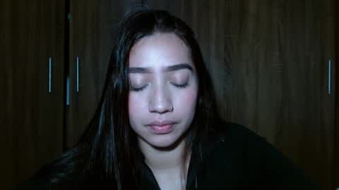 Snapshot of leanaalhub chatting on 31, 12, 2024 leanaalhub online show from 31, 12, 2024