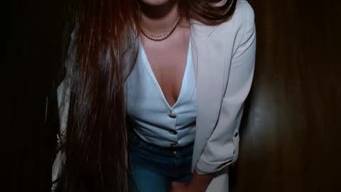 Snapshot of leanaalhub chatting on 9, 3, 2025 leanaalhub online show from 9, 3, 2025