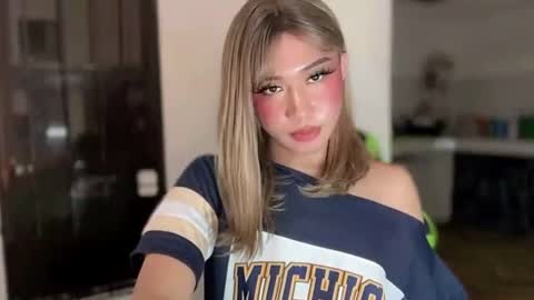 Miss Candy online show from 13, 7, 2026