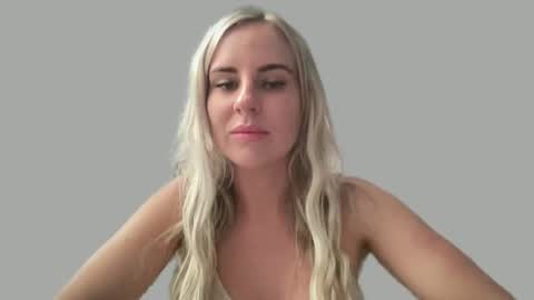 Snapshot of leannaxox chatting on 21, 1, 2025 Leanna online show from 21, 1, 2025