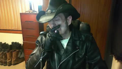 leathergreaser online show from 7, 7, 2026