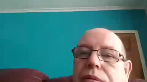 Snapshot of leatherpants68 chatting on 9, 10, 2025 leatherpants68 online show from 9, 10, 2025