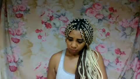 leatianaa online show from 12, 6, 2026