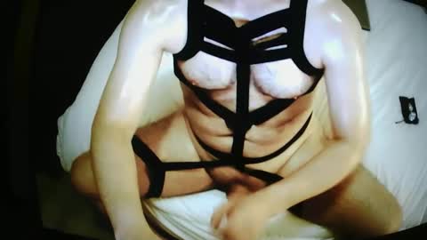 Snapshot of lechiffre1205 chatting on 30, 12, 2024 Michel online show from 30, 12, 2024