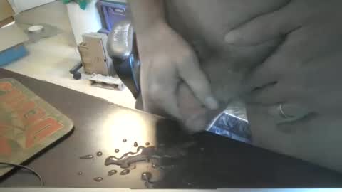 Snapshot of lee666wilson chatting on 28, 2, 2025 Lee Wilson online show from 28, 2, 2025