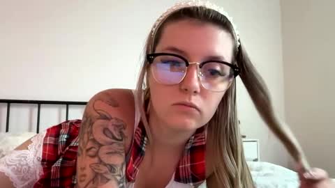 leeannerose online show from 27, 5, 2026