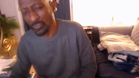 Snapshot of leeguy_hugedick chatting on 4, 12, 2025 Ebony DeafGuy online show from 4, 12, 2025
